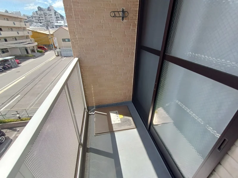 人気のバルコニー設置。