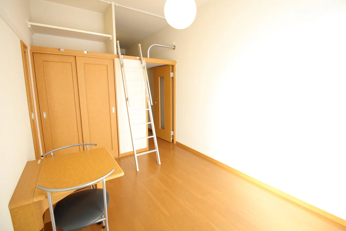 1F フローリング仕様