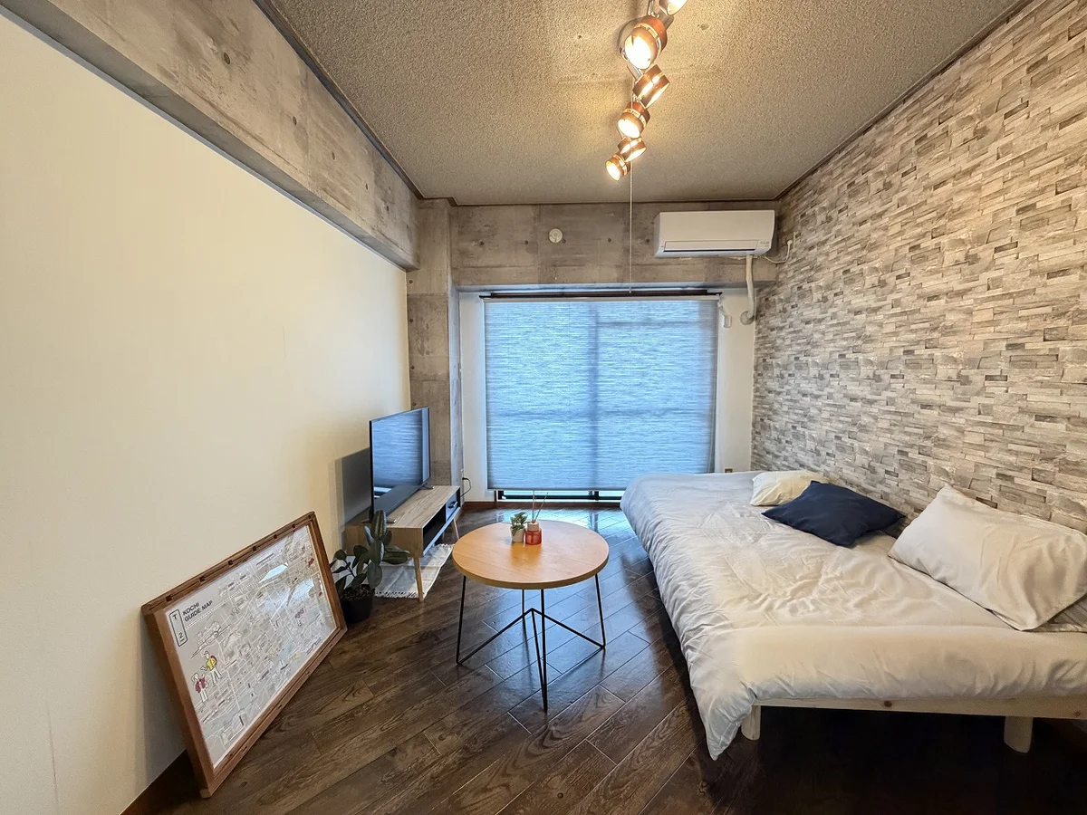 ※植物やクッション等は撮影用となります。実内装はパノラマをご覧ください。