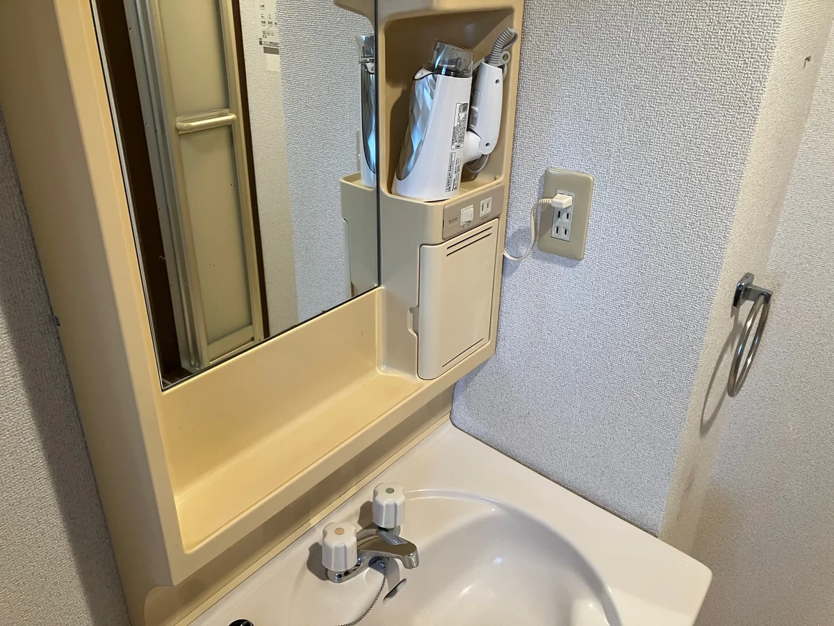 洗面化粧台（ドライヤー付）