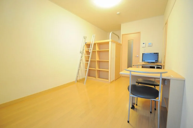 実際のお部屋と異なる場合がございます。