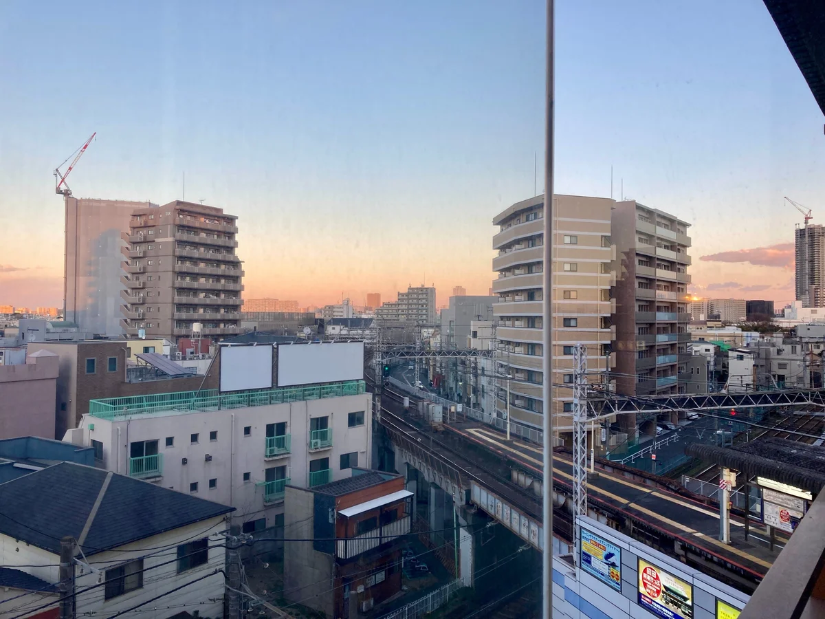 【眺望】町屋駅すぐ。東京での暮らしを、自然に始められる場所です