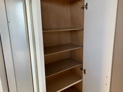 シューズボックス