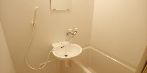 設備仕様は号室により異なる為、現況を優先とします。