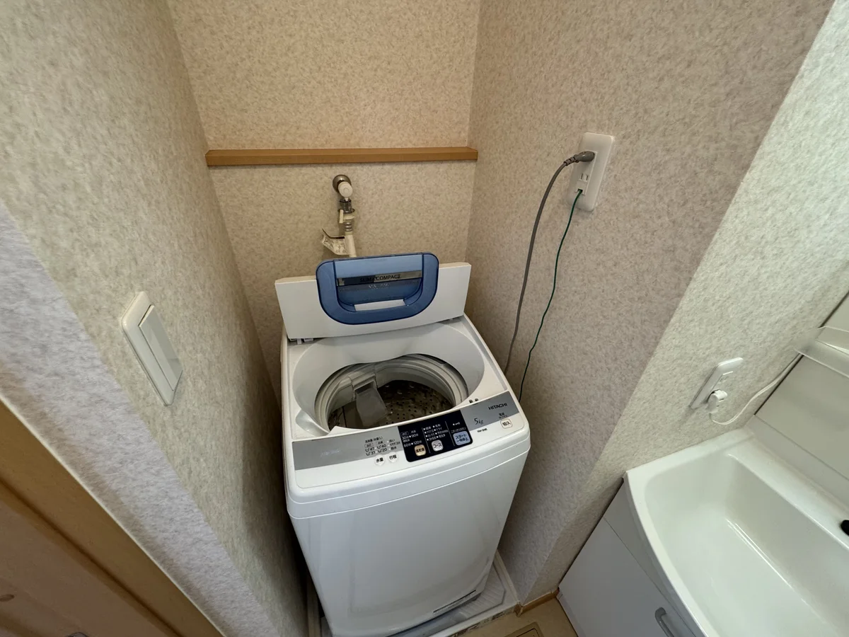 洗濯機も完備。