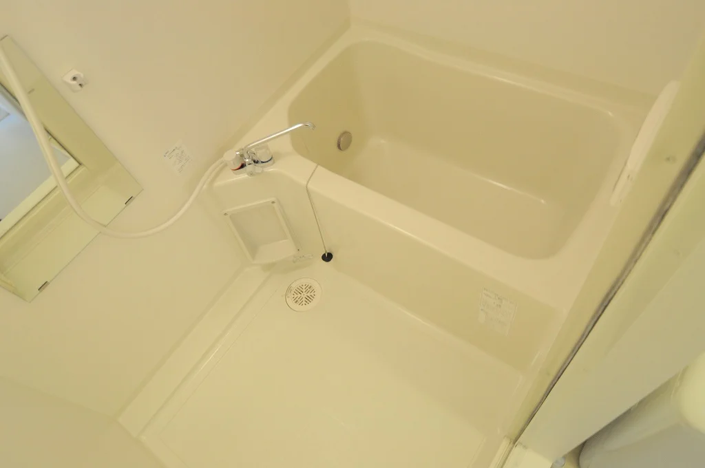 設備仕様は号室により異なる為、現況を優先致します。