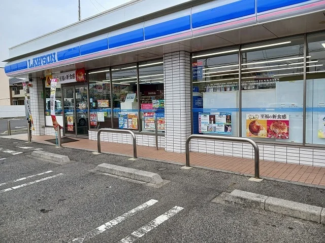 ローソン中川的場町まで520m