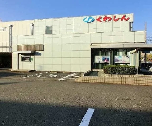 桑名三重信用金庫まで320m