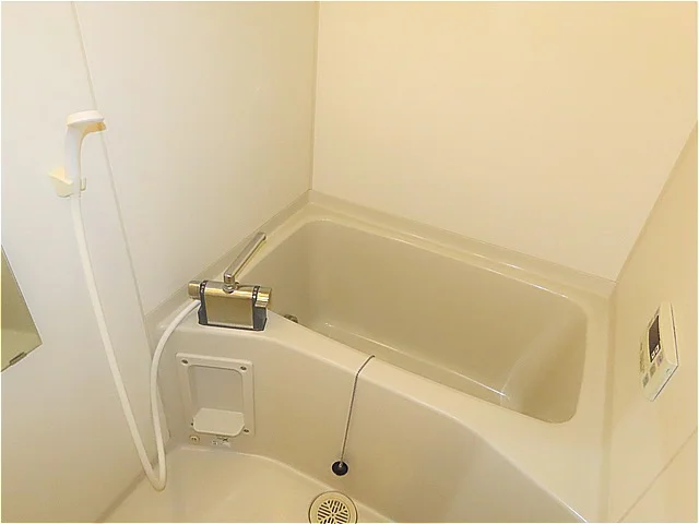 追い焚き機能付きのお風呂です