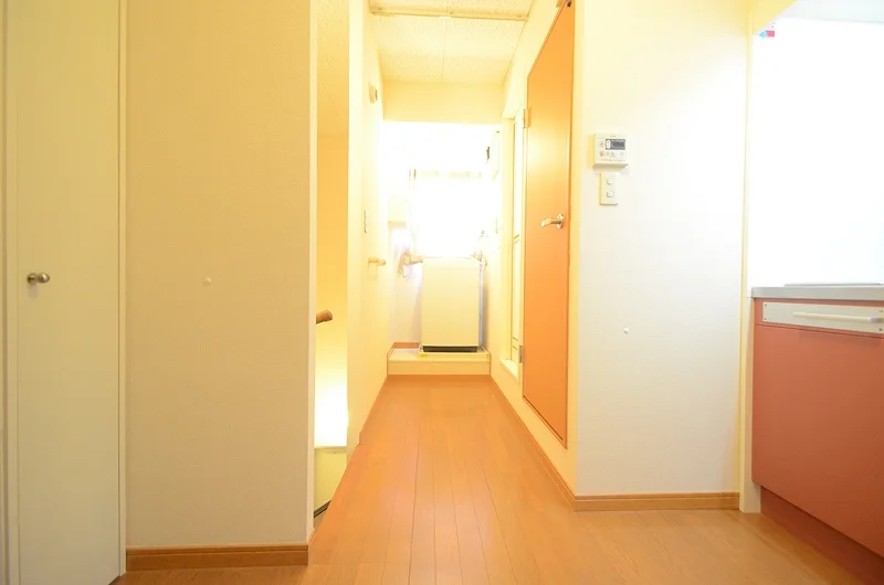 設備・使用は号室により異なる為、現況を優先致します。