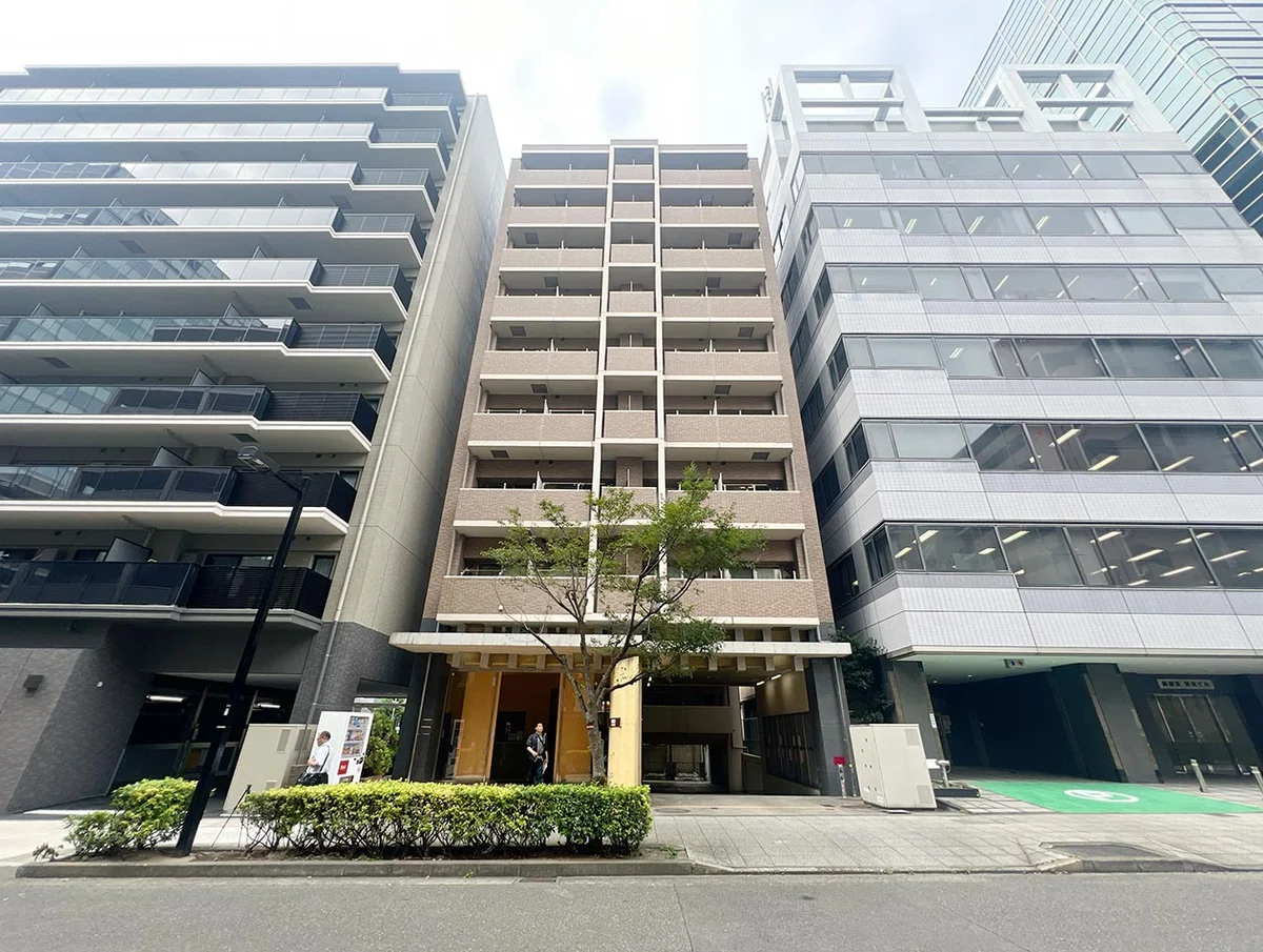 写真はイメージです。ラグなどの室内装飾はございません。