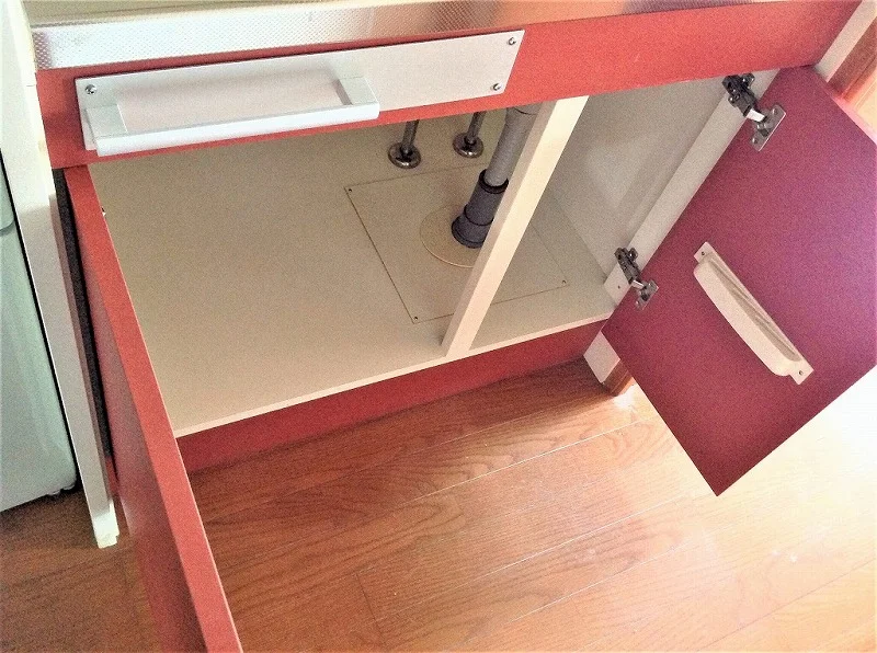 シンク・コンロ下の収納スペース