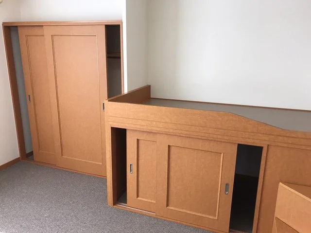 1F フローリング　２Ｆ　カーペット