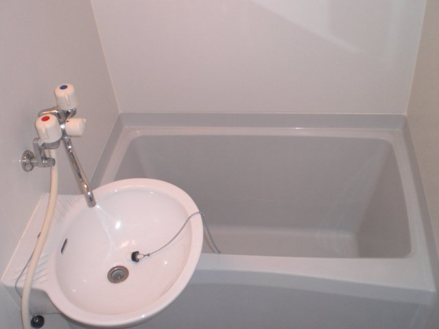 バス・トイレ別