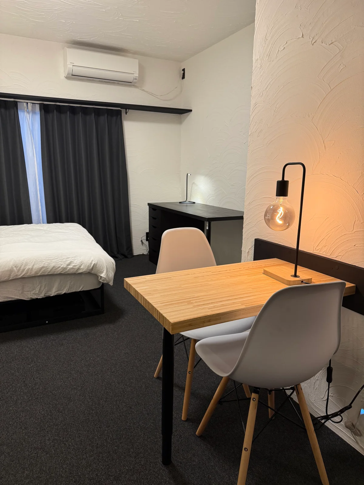 広めのワーキングスペースが2カ所あります