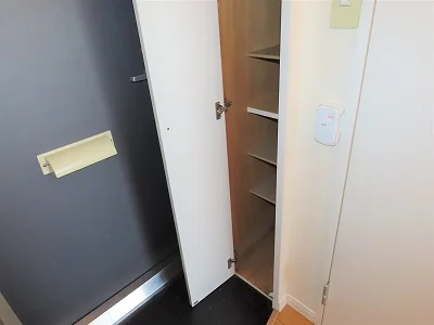 シューズボックスあり