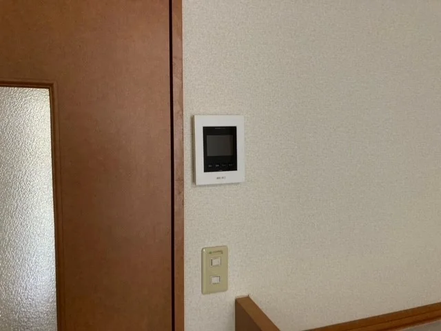 モニター付きインターホン
