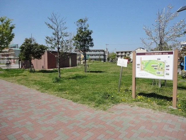中川田公園まで10m