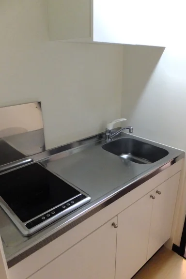 ガスコンロじゃないから、安心な2口ラジエントヒーター