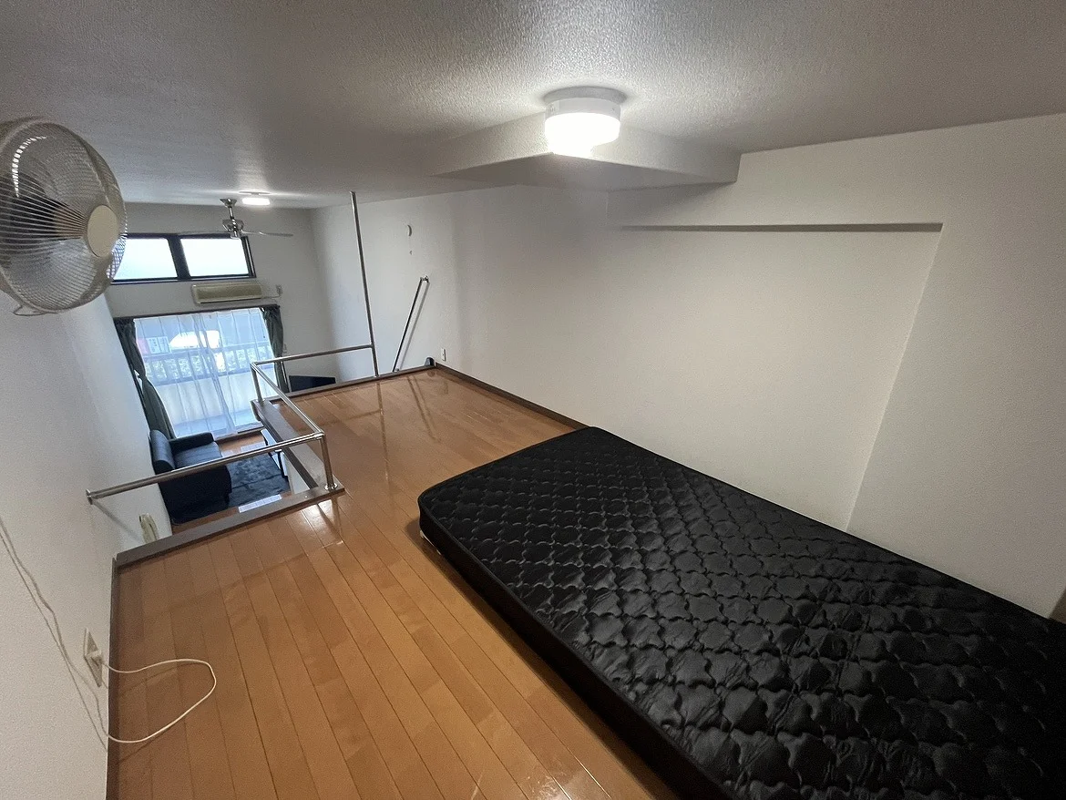 ロフト（SDサイズマットレス設置有り）