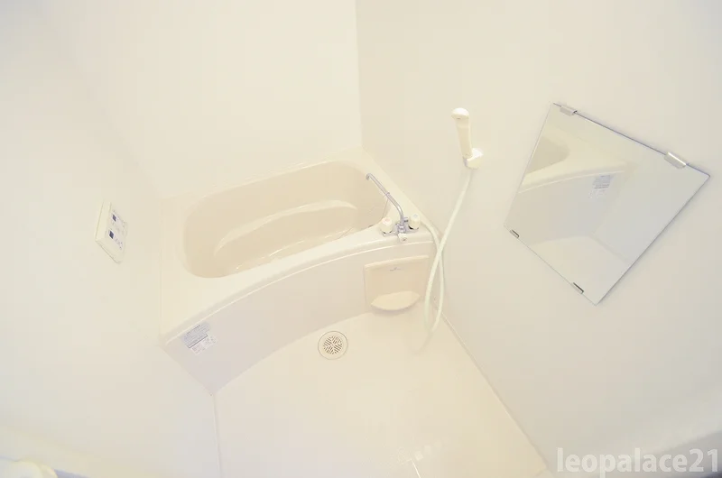 設備・仕様は号室により異なる為、現況を優先致します。