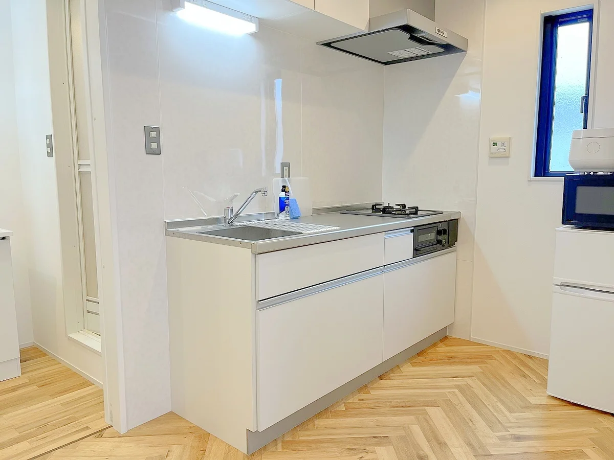 ２口ガスコンロ付きキッチンです♪２口あるのでお料理するのも便利ですね☆