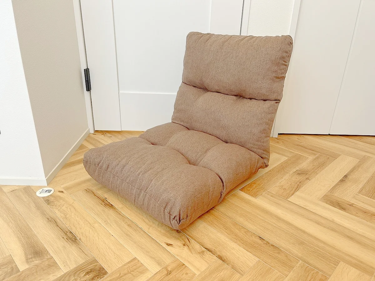 ふかふかの座椅子があります☆寛ぐのにぴったりです♪