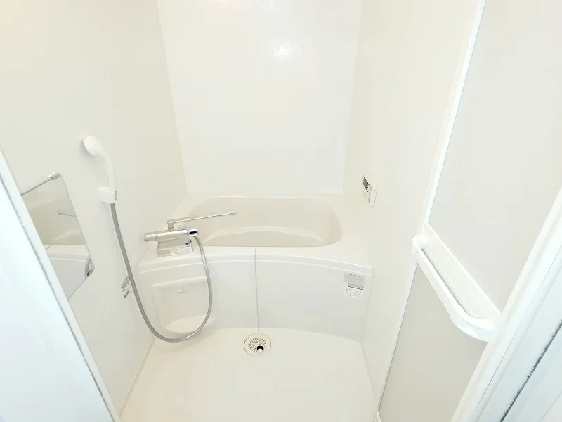 設備仕様は号室により異なる為、現況を優先とします。