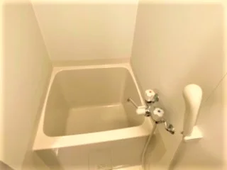 備品や設備仕様は号室等により異なります現地をご確認下さい。