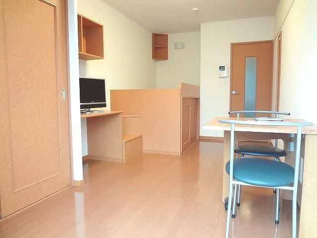 1Fフローリング 2Fカーペット