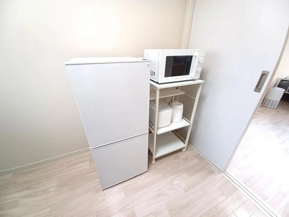 冷蔵庫・電子レンジ・炊飯器・電気ケトル