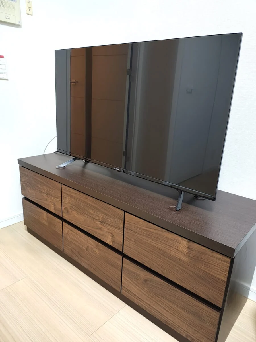 40インチの大きなテレビ♪YouTubeにNetflixも視聴可能♪