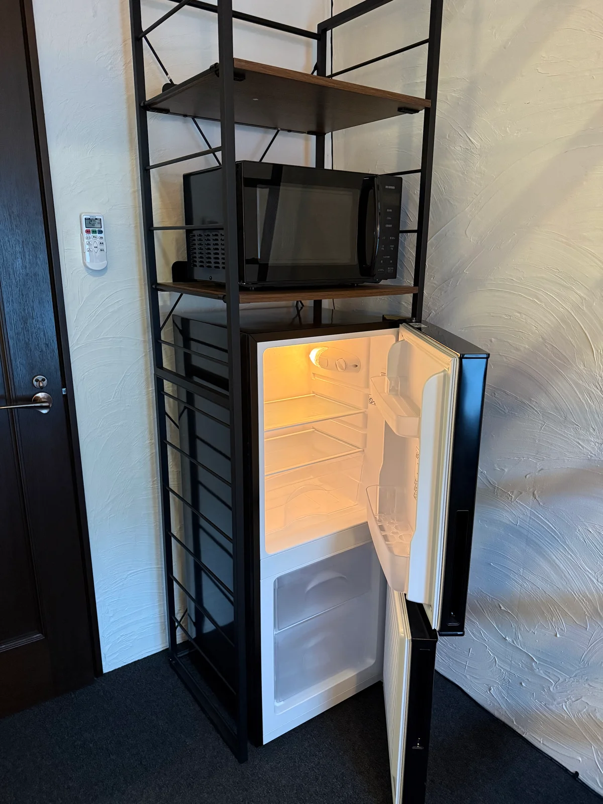 冷蔵庫、電子レンジ