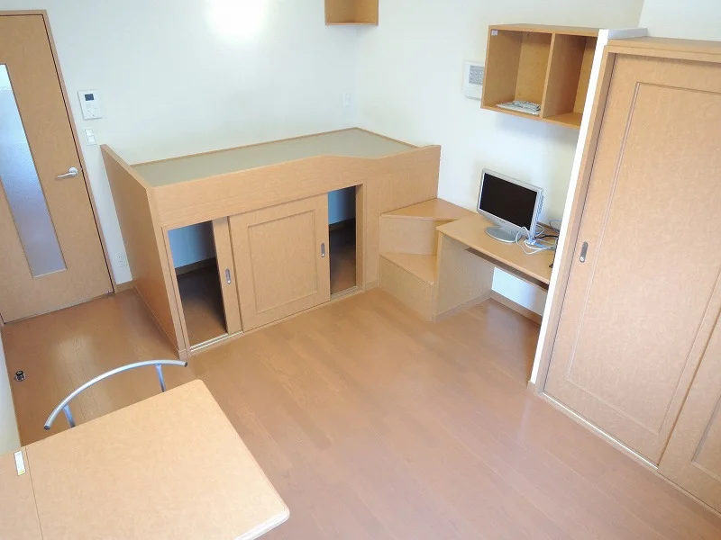 収納付きベットタイプお部屋