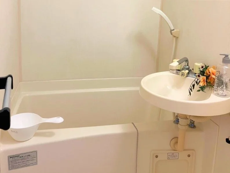 バス、トイレは別です