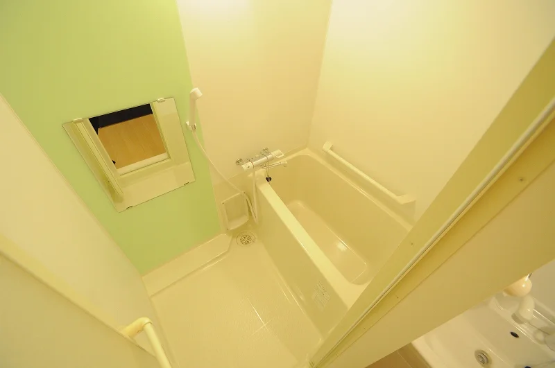 バス・トイレ別です