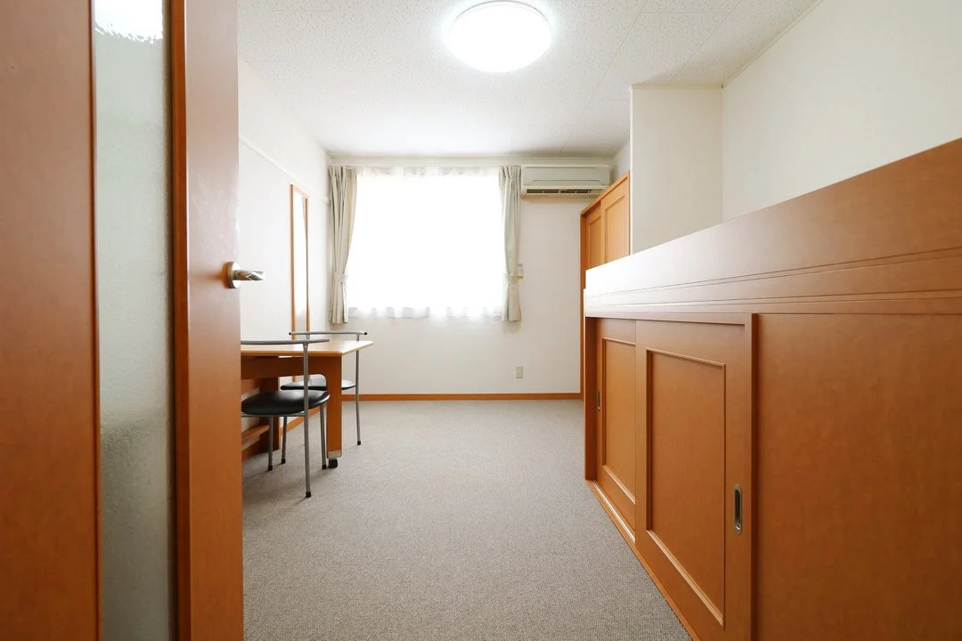 大型家具家電付きにより初めての一人暮らしの方も安心！