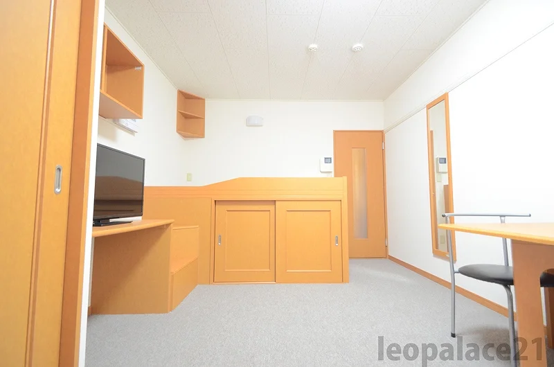 実際のお部屋と異なる場合が御座います。