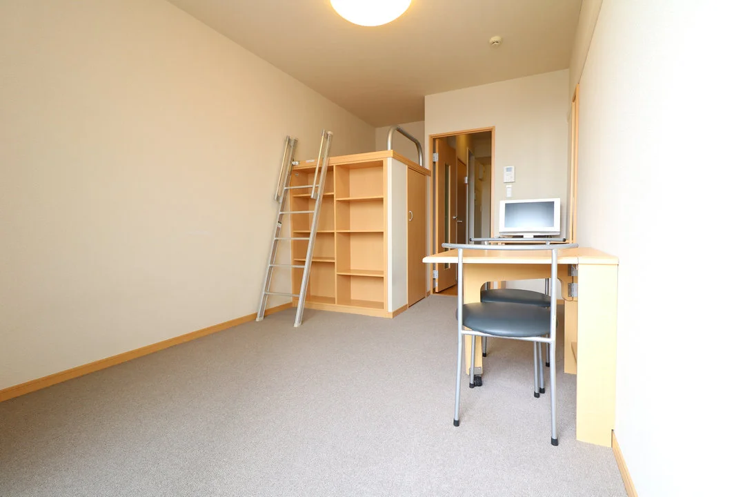 当社人気のハイベッドタイプ!!!決め手はベッド下の収納