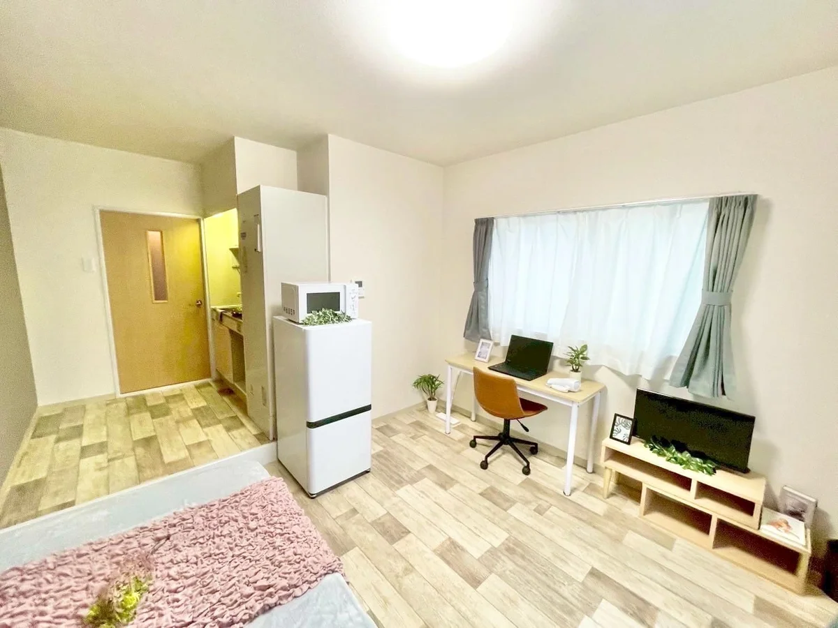 ※撮影用の観察植物・食器調理器具・雑貨類等はございません。※写真は現況優先