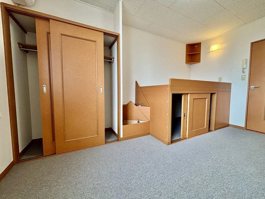 設備・仕様は号室により異なる為、現況を優先いたします。