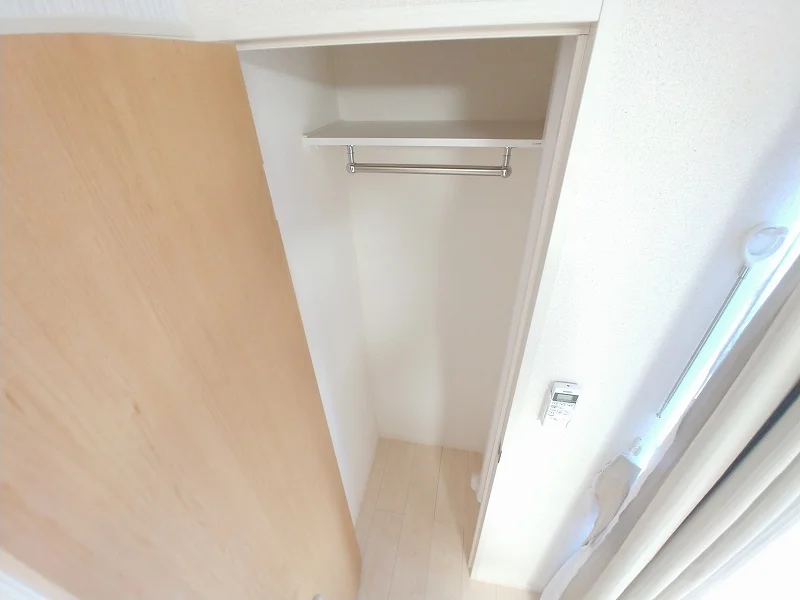 ウォークインクローゼット小