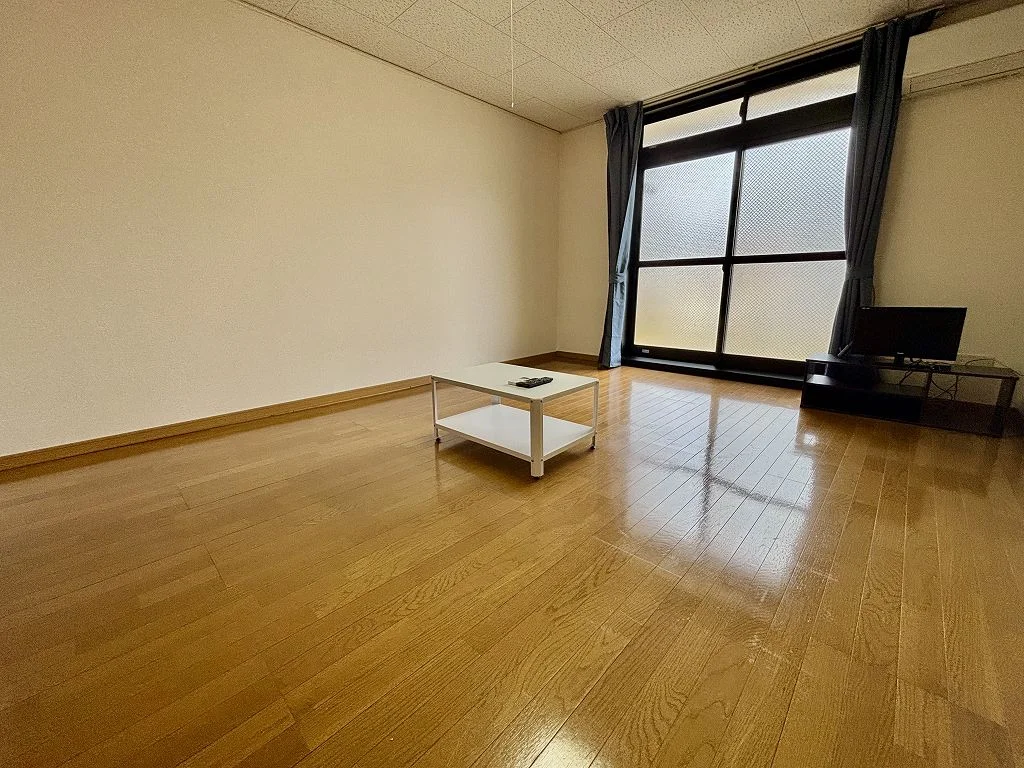 設備・仕様は号室により異なる為、現況を優先いたします。