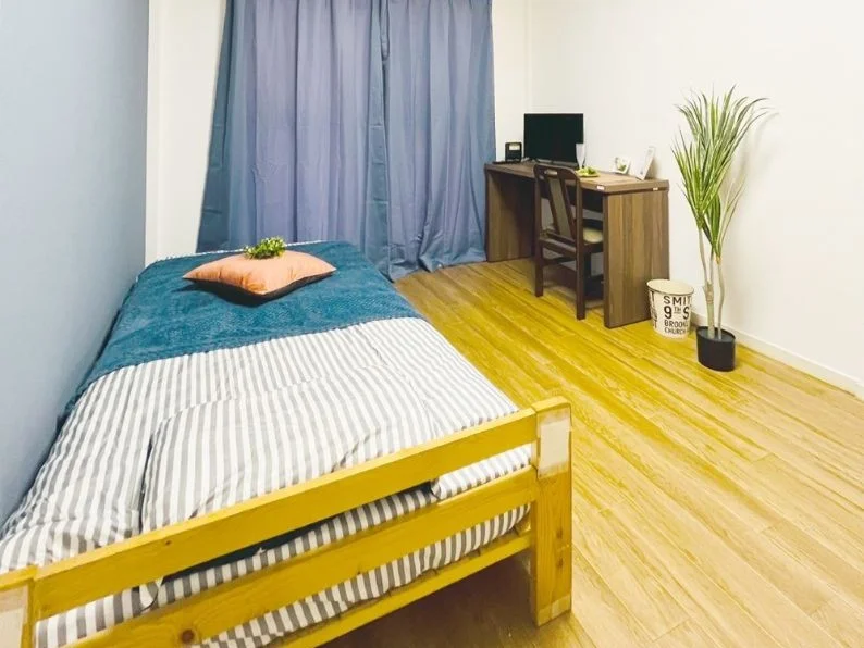 ※撮影用の観葉植物・雑貨類等はございません。