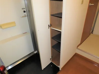 シューズボックスあり