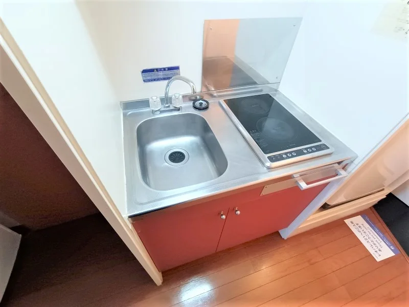 コンロは２口コンロです。