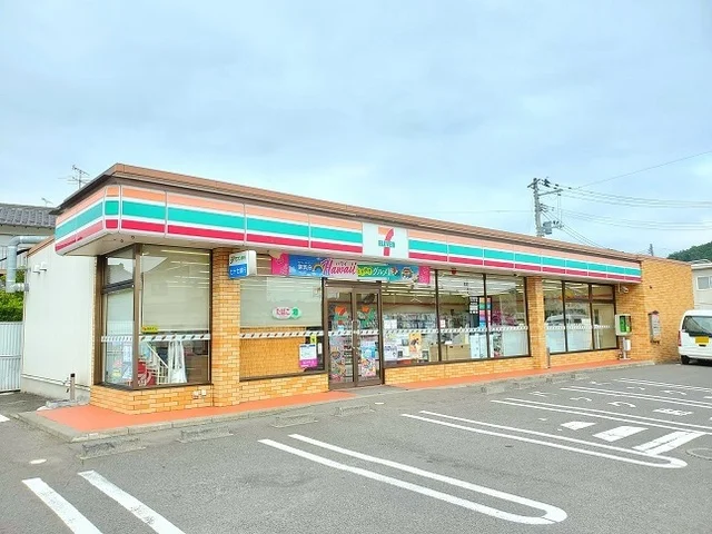 セブンイレブン白石工業高校前まで800m