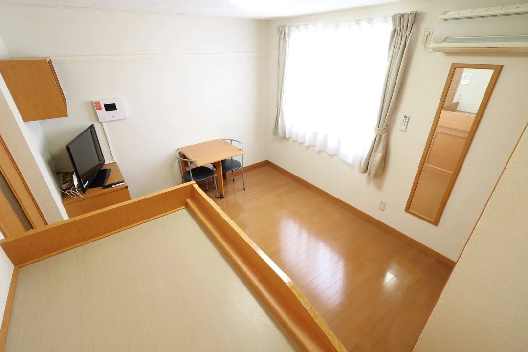 ホームセキュリティー（無料）完備により女性でも安心