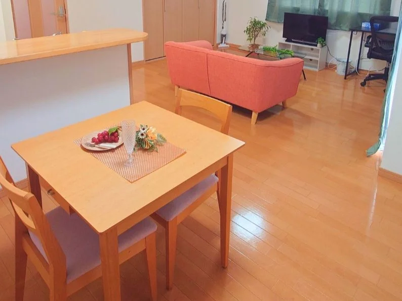 ※撮影用の観葉植物・雑貨類等はございません。