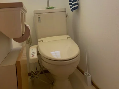 ウォシュレット付きとなっています。
